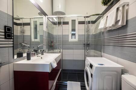 Nice Apartment In The Center Budapest Luaran gambar